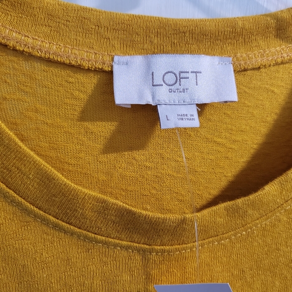 NWT Loft Outlet tank L - Picture 3 of 4